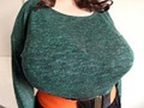 完全独占！Pカップ！デビュー！ヘソまで届く圧巻の超乳新人！つむぎ 130センチ 27才 サンプル動画サムネイル